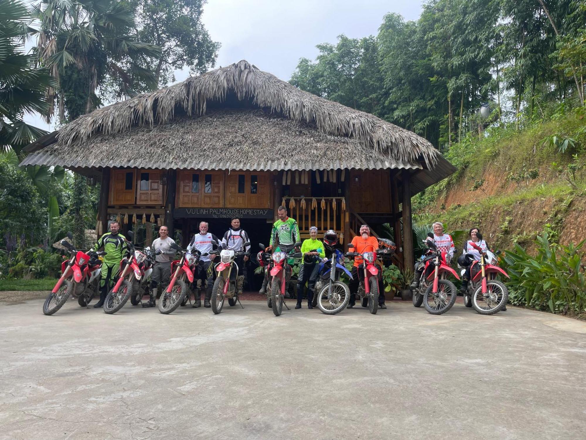 Vu Linh Palm House Homestay - Bungalow Yen Bai Eksteriør billede